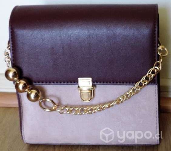 Cartera Burdeo con Palo Rosa Cadena Dorada