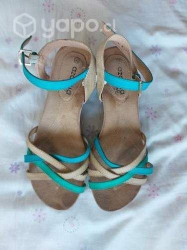 Sandalias, chalas, tacos