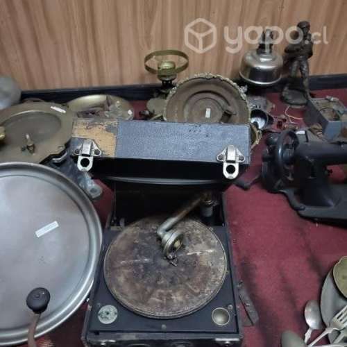 Vitrola antigua para adorno