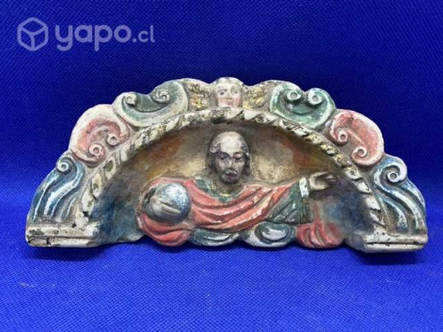 Antigua coronación colonial Piedra Huamanga Peru