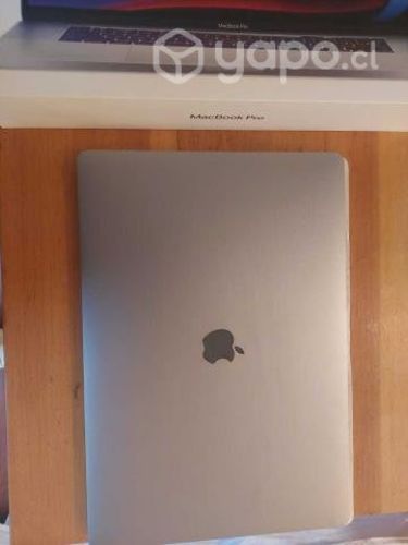 MacBook Pro 16&quot; Intel Core i9 16 GB RAM