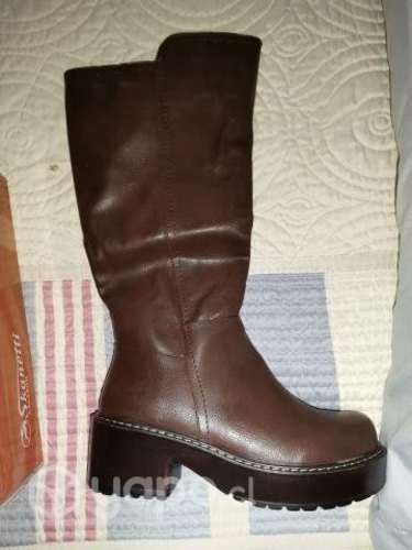 Botas nuevas 38