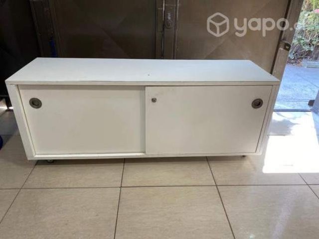 Gabinete bajo blanco, buen estado