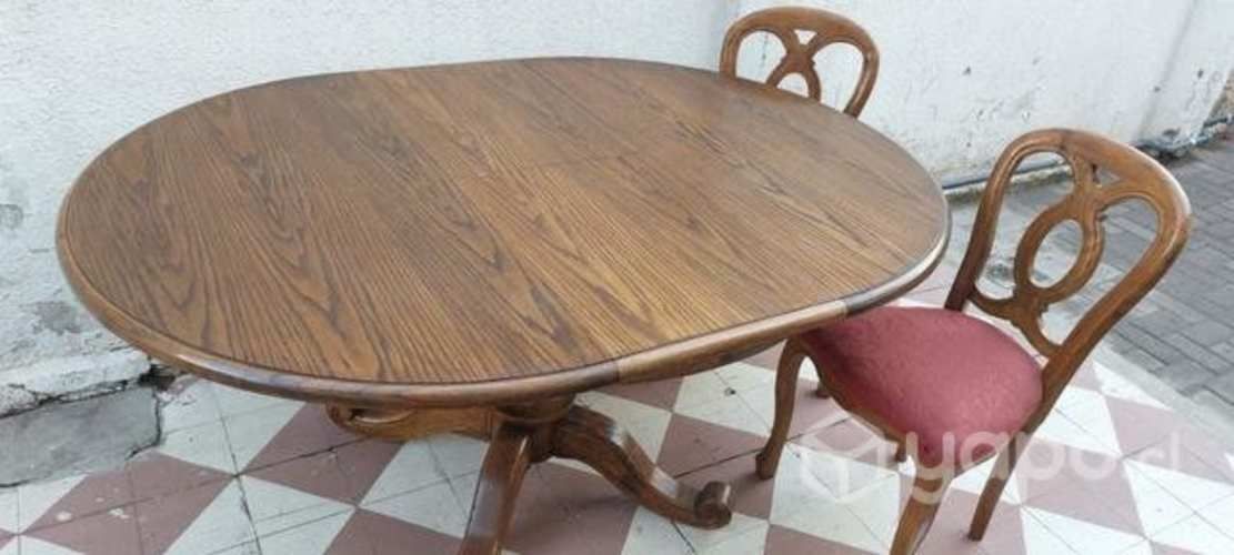 Mesa antigua de encina