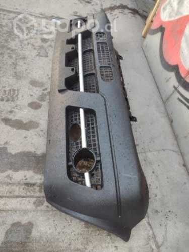 Parachoque del dfm cargo van 2012-2014