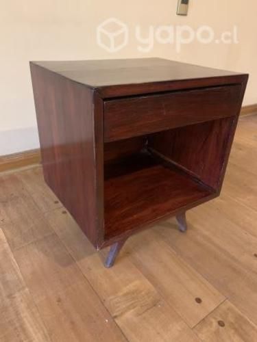 Velador Iraní de madera.