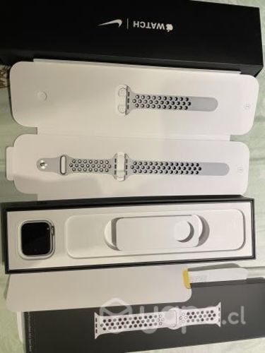 Apple Watch SE Nike 40mm GPS+Cellular