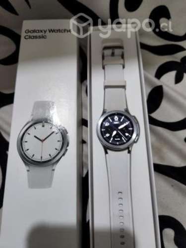 Celular S22 plus, reloj whatch4 classic más audífo