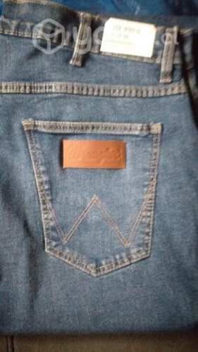 Jeans wrangler nuevo talla 48