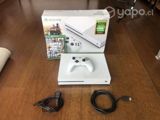 XBOX ONE S + GTA V 230k conversable