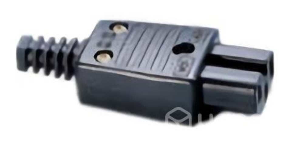 Enchufe c15 hembra volante 10amp