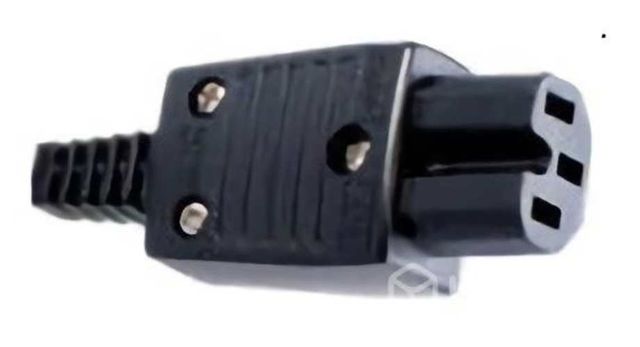 Enchufe c15 hembra volante 10amp