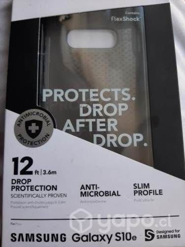 Carcasa protectora FlexShock Tech21 Evochek