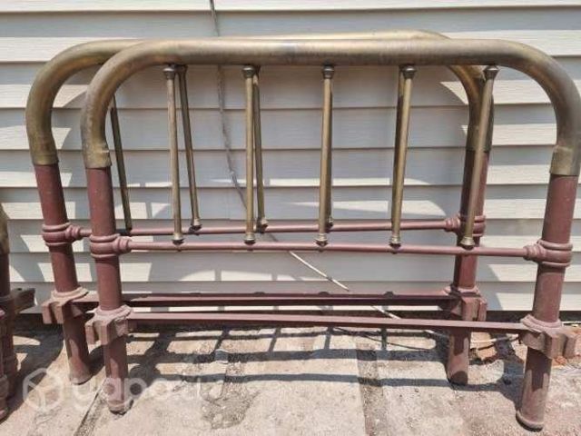 2 camas de bronce(completas)