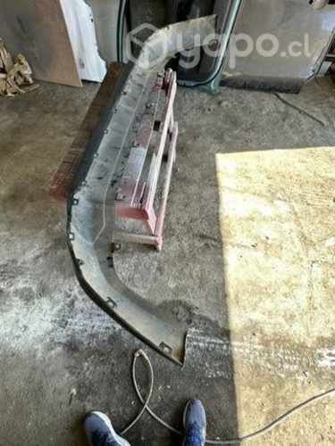 Lip inferior Toyota rav