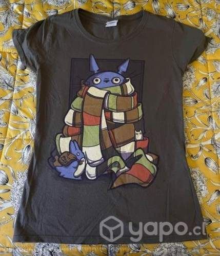 Polera totoro talla S