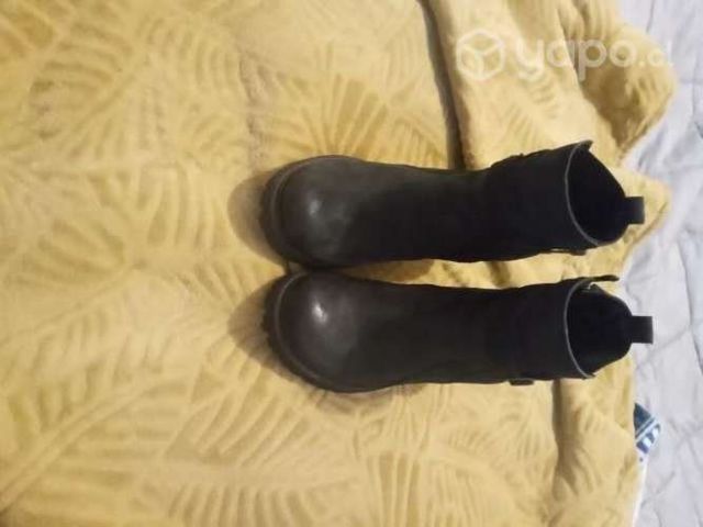 Botines usados en buenas condiciones