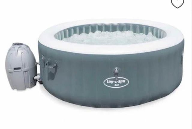 Jacuzzi Spa Bali. Como Nuevo solo 2 meses de uso