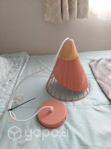 Lámpara de colgar nueva color damasco