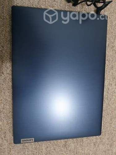 Lenovo Ideapad3 ryzen 5 8gb RAM 256 ssd