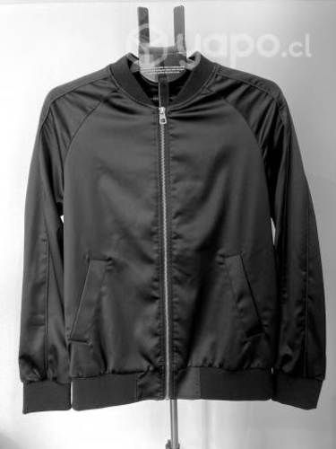 Chaqueta lindo bordado atras