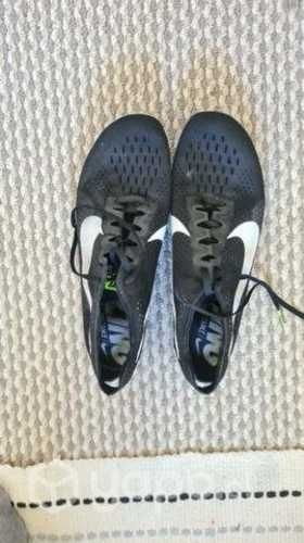 Zapatillas con clavos