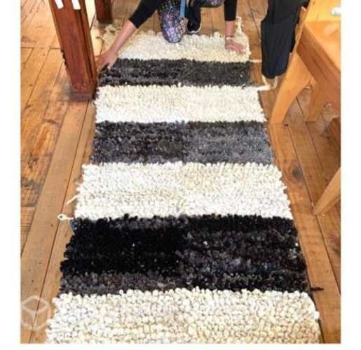 Alfombra NUEVA 100 % lana Hecho a mano. En telar