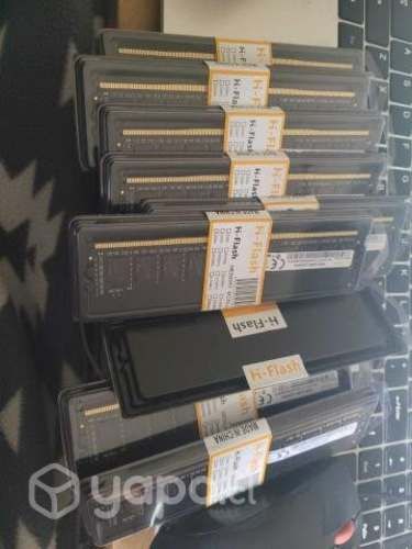 Tarjeta RAM de 8gb de 3200MHz