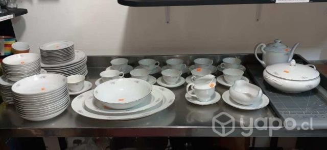 Vajilla Japonesa antigua estado que se encuentra c