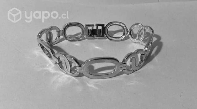 Conjunto 2 Pulseras Baño Plata y Par de Aros Acero