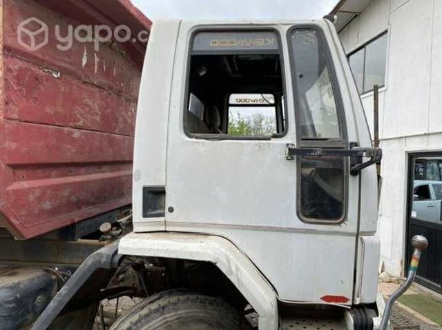 Cabina camión Ford cargo modelo 1416 buen estado