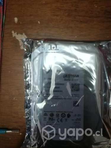 Disco duro Seagate Skyhawk 4TB
