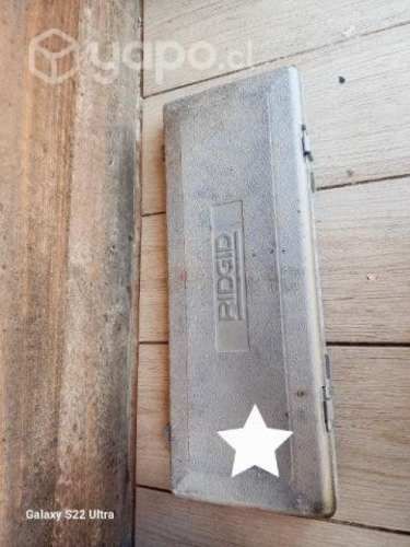 Sacabocados metálico