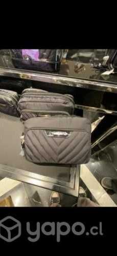 Cosmetiquero victoria secret