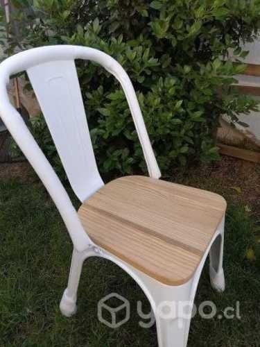 Silla con madera