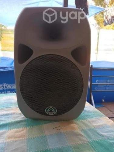 Caja acústica activa wharfedale Titan 8