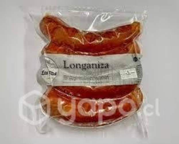 Longaniza, arrollado de huaso, queso de cabeza