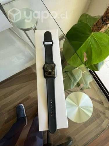 Apple Watch SE 44mm