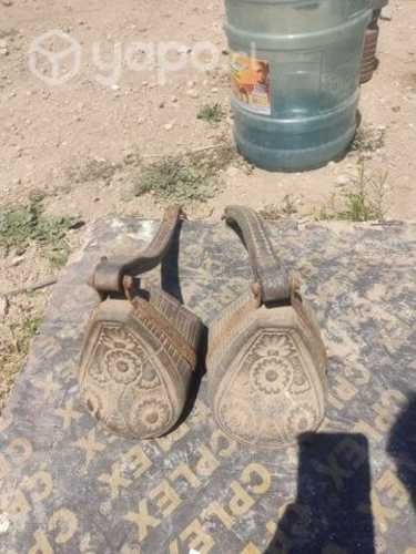 Estribos para montura