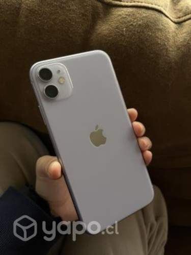 Iphone 11 morado de 64 GB, usado muy buen estado