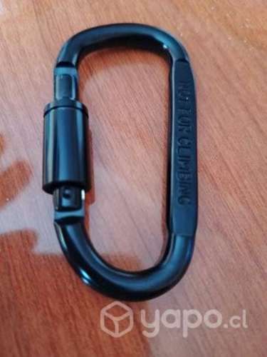 Mosquetón nuevo con seguro atornillable