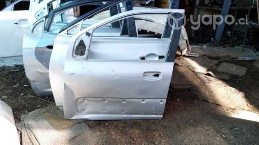 Puerta delantera izquierda fiat uno way original