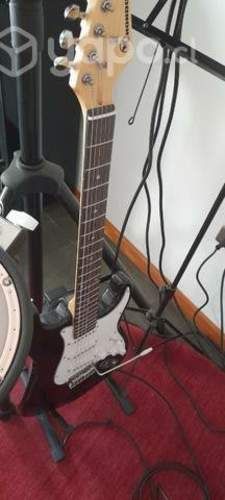 Guitarra Electrica + uñeta