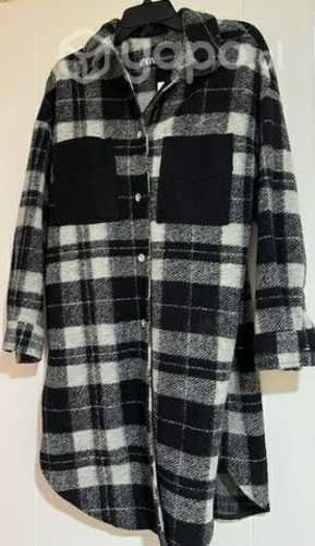 Abrigo marca Zara NUEVO