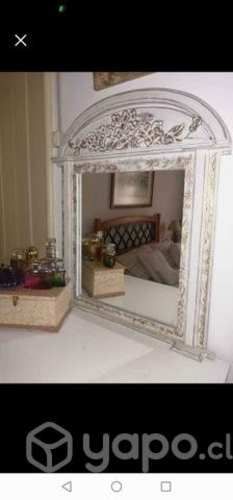 Espejo antiguo renovado