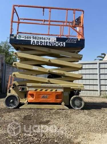 Arriendo de plataformas tipo tijeras