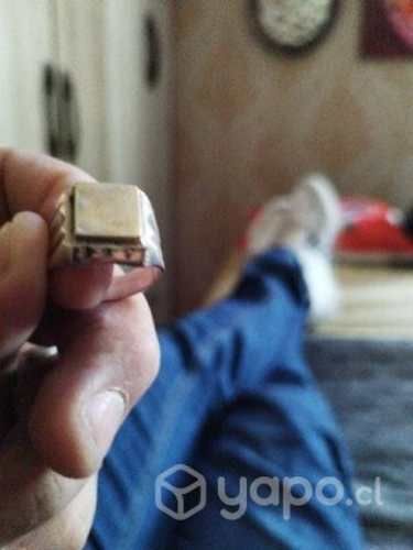 3 pulseras y un anillo 90.000