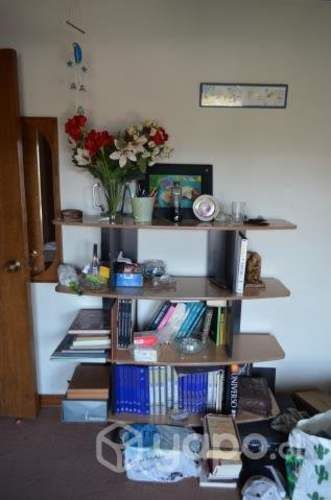 Repisa curva de melamina