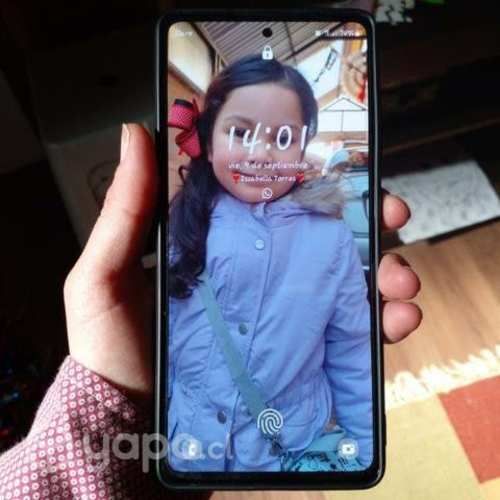 Samsung S20 fe semi nuevo