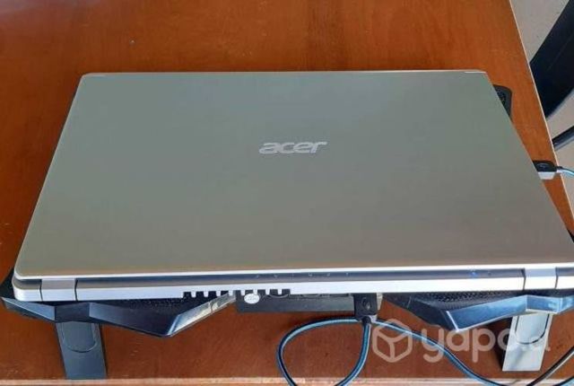 Acer aspire 5 (1 año de uso)